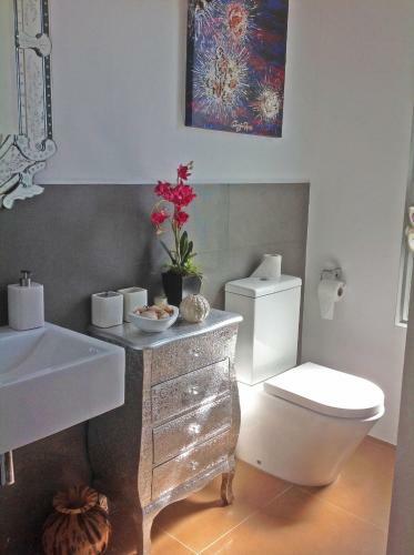 Hostal Opera House Paxos
