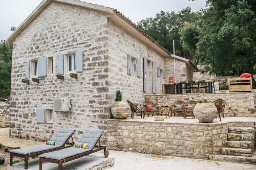 Paxos Stonehouse