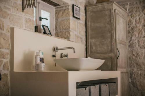 Paxos Stonehouse