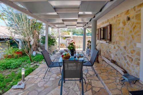 Hara Luxury House
