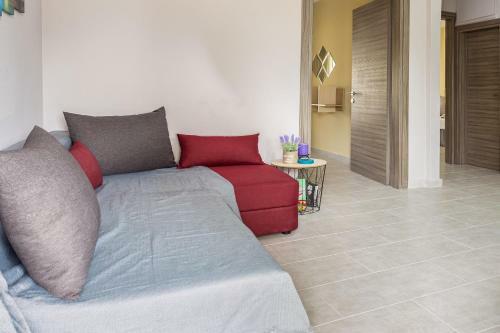 2 Bedroom Modern Apartment In Perea