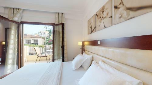 Hostal Valentino House