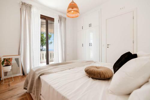 Evgenias Sea View Apartments