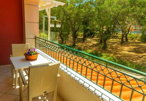 Zorbas Apartments