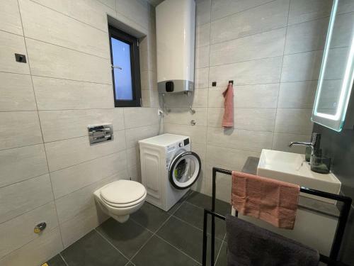 Apartment Iris 2 With Free Parking And Wi-fi