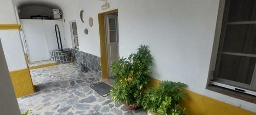 Hostal Guesthouse Da Vila