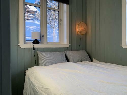 Lemonsj�en-jotunheimen-besseggen