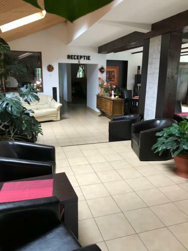 Hostal Hanul Lui Traian