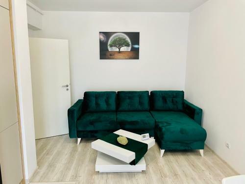 Smarald Apartment