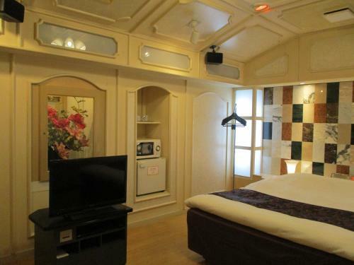 Hotel ???????????