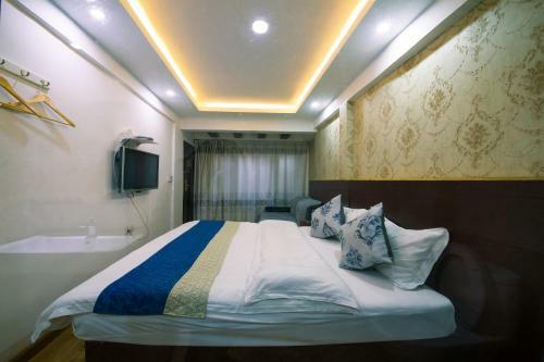 Hotel ???�??????