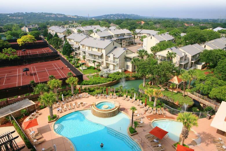 Hotel Horseshoe Bay Resort