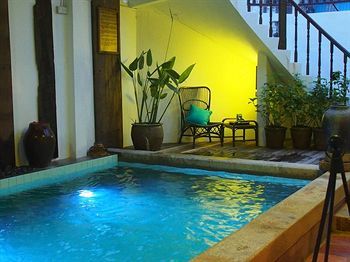 Hotel Noordin Street House