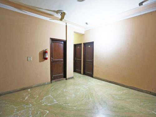 Hotel Collection O 73655 Whispering Oaks