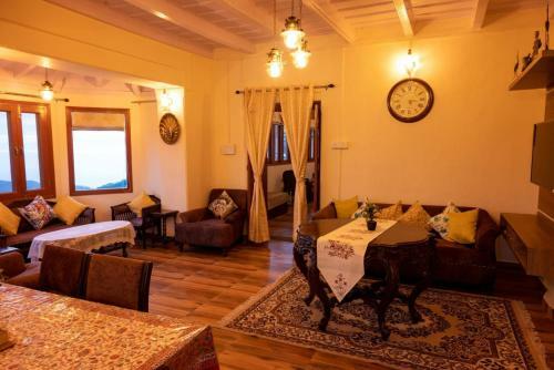 Aagaman Arra Collection Hotel