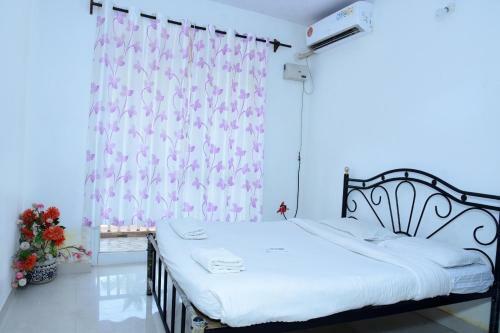 Modern Elegant Shades-2 Bhk AC Apartment