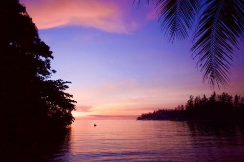 Bamboo Bay Island Resort