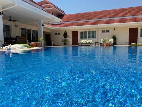 Rachawadee Villa