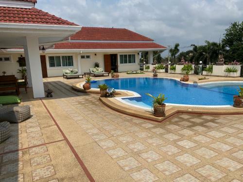 Rachawadee Villa