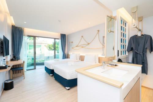 Hotel Panwaburi Beachfront Resort - Sha Extra Plus