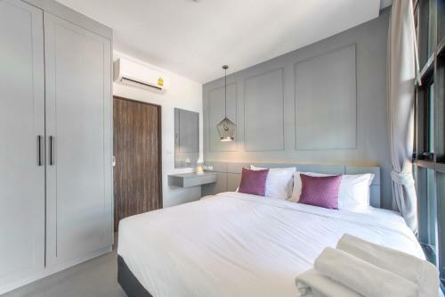 2 Bedroom Apartment Near Surin Beach