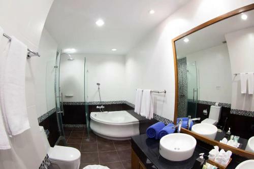The Park Surin Apartments - Surin Beach