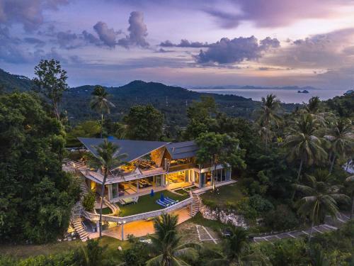 Villa Quartz House