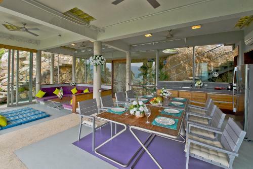 Villa Quartz House