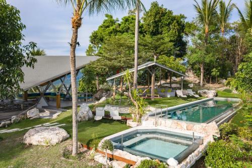 Villa Quartz House