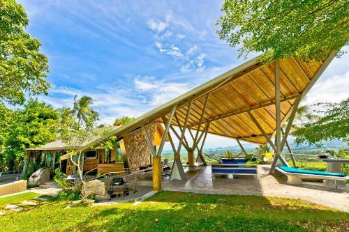 Villa Quartz House