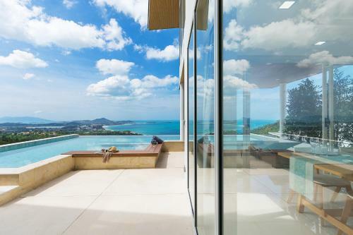 Luxury Ocean View Pool Villa With 4br