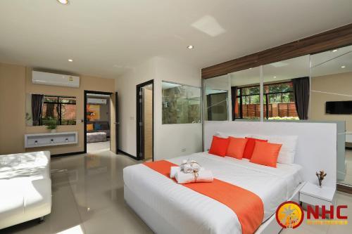 Apartamento Nai Harn Condominium