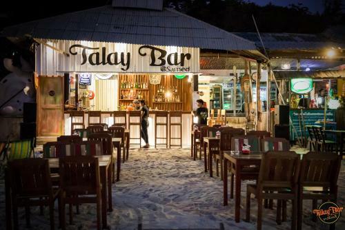 Hostal Baan Rom Talay