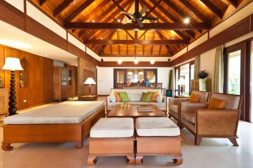 3 Bedroom Beach Front Villa Acadia Bophut