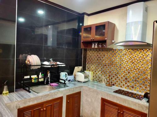 Baan Nai Daeng Villa /baannaidaengvilla