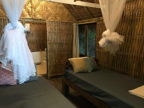 Hotel Forra Pattaya Beach Front Bungalow