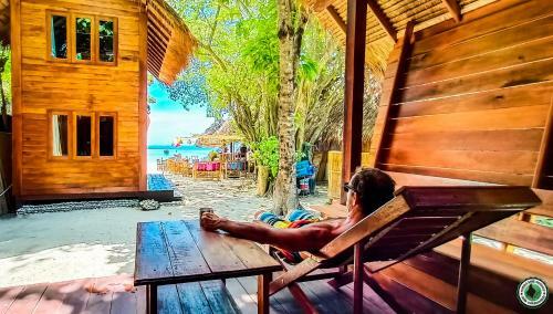 Hotel Forra Pattaya Beach Front Bungalow