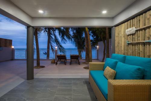 Villa Sam-kah Karibu Beach House