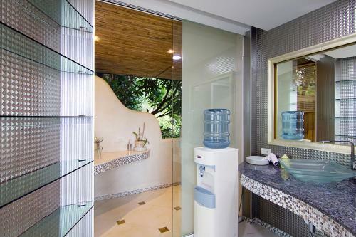 Villa Sunshine Ocean Sea View