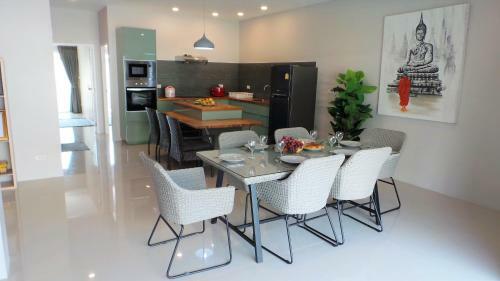 Shushi Apartment