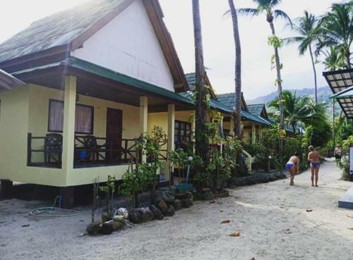 Hotel Sea Breeze Bungalow