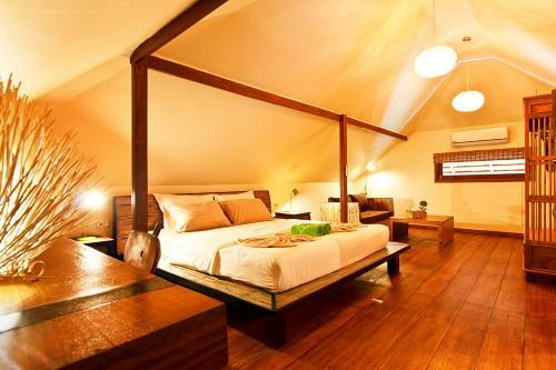 Baan Tham 2 Villas 10 Bedrooms