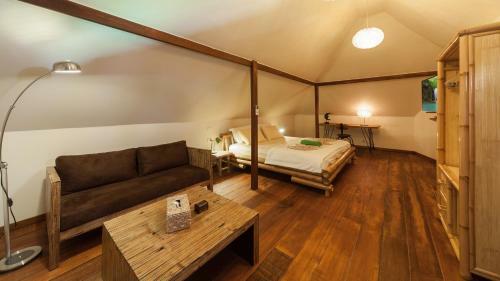 Baan Tham 2 Villas 10 Bedrooms