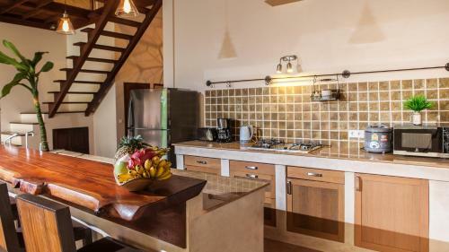 Baan Tham 2 Villas 10 Bedrooms