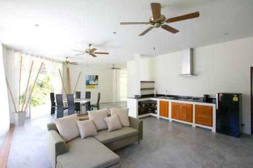 Villa Avalon