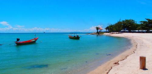 Tea Moon Beach House