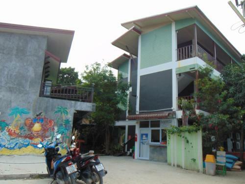 Phatchara Boutique Hotel