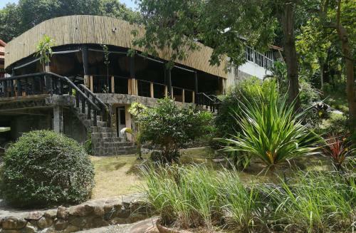 Hotel Red Pearl Beach Resort