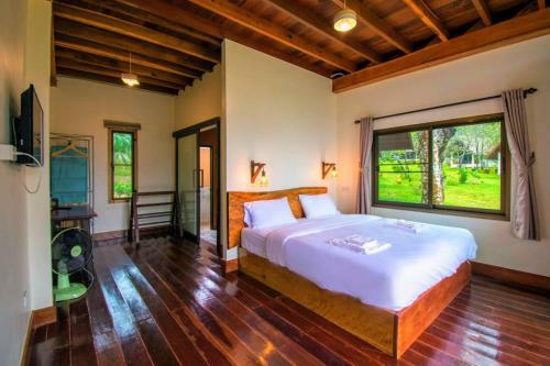 Hotel Phayamas Private Beach Resort - Sha Extra Plus
