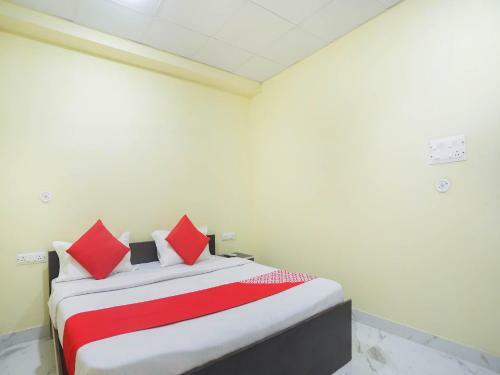 Collection O O 76442 Hotel Surya Plus
